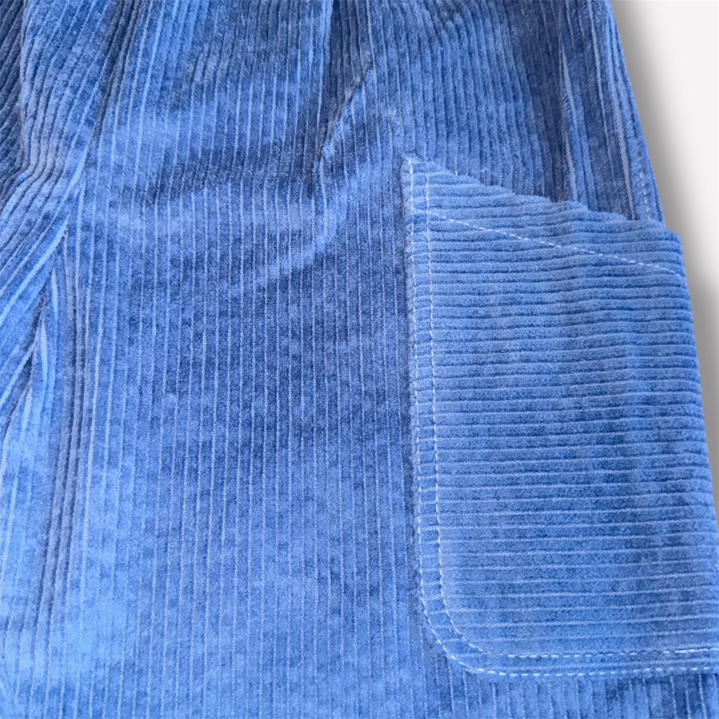 Cordhose mit Taschen – Marineblau