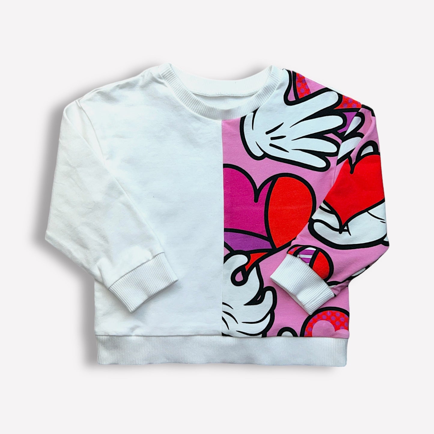 Sweatshirt mit Herzmuster Ecru
