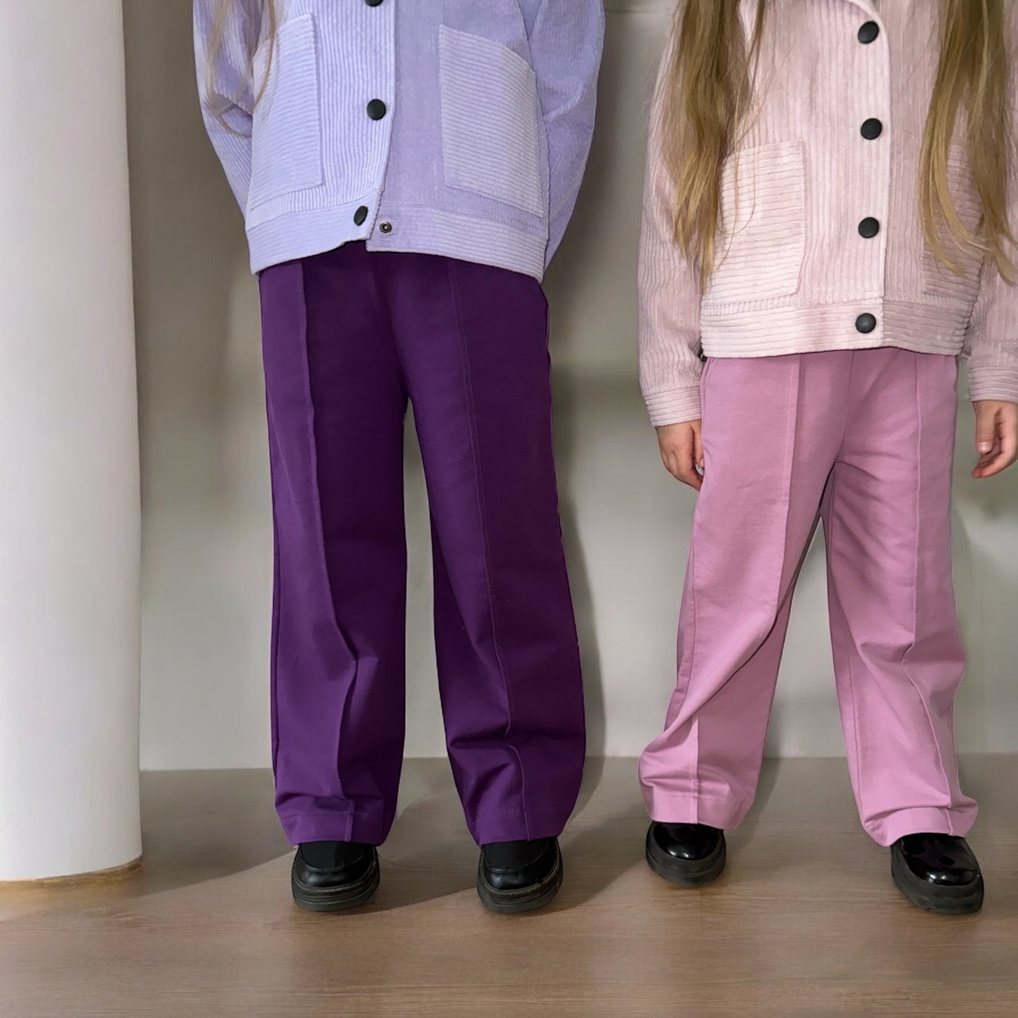Nachhaltige Mädchenhose aus Sweat, Altrosa, mit Falte